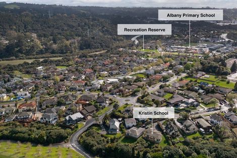 Photo of property in 7 Sample Road, Albany, Auckland, 0632