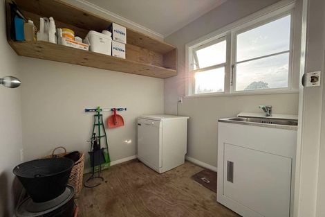 Photo of property in 6 Colonel Place, Featherston, 5710