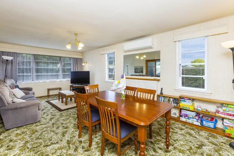 Photo of property in 63 Golders Road, Elderslea, Upper Hutt, 5018