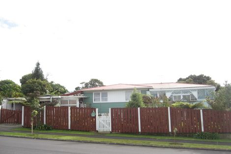 Photo of property in 16 Frangipani Avenue, Manurewa, Auckland, 2102