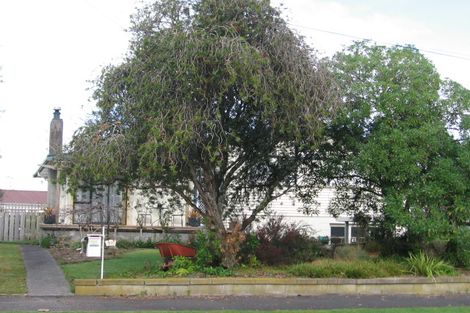 Photo of property in 17 Larnach Street, St Andrews, Hamilton, 3200