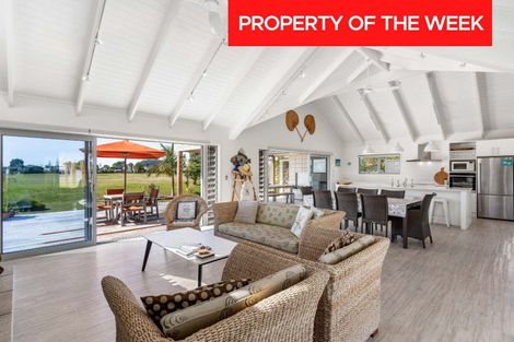 Photo of property in 132 Kiwi Road, Whangamata, 3620