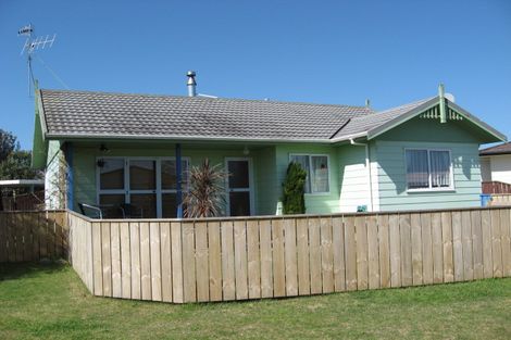Photo of property in 41b Rosewood Place, Paraparaumu, 5032
