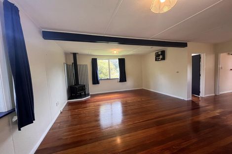 Photo of property in 933 Makomako Road, Pahiatua, 4983