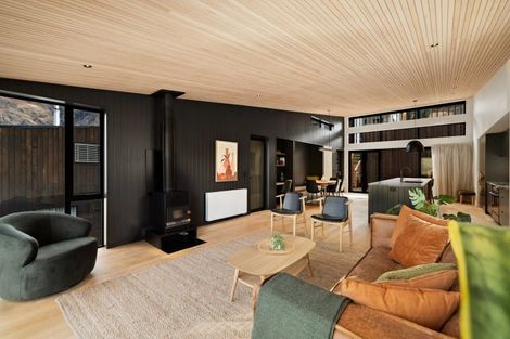 Photo of property in 11 Powder Terrace, Arthurs Point, Queenstown, 9371