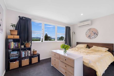 Photo of property in 14 View Street, Maungaturoto, 0520