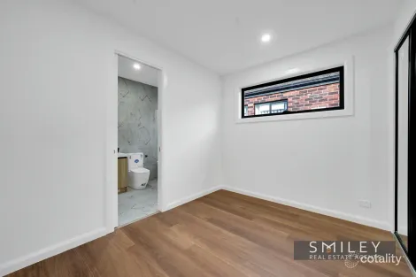 Property photo of 8 Davis Circuit Wollert VIC 3750