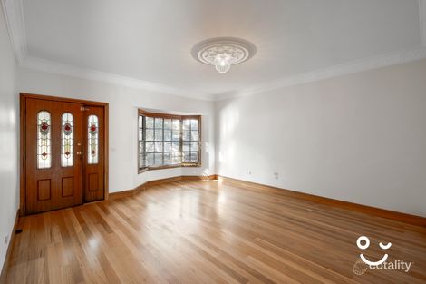 Property photo of 32 The Lookout Thirroul NSW 2515