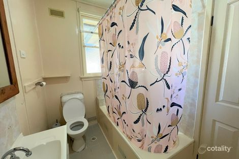 Property photo of 35 Hodgkinson Crescent Panania NSW 2213