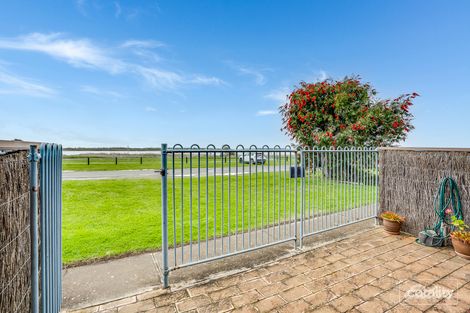 Property photo of 3/65 Barrage Road Goolwa South SA 5214