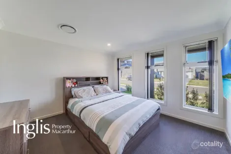 Property photo of 121 Audley Circuit Gregory Hills NSW 2557