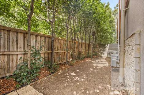 Property photo of 3/134 Ernest Jones Drive Macleod VIC 3085