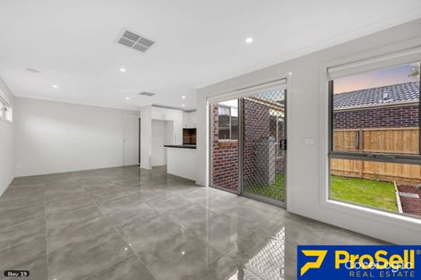Property photo of 1/12 John Street Pakenham VIC 3810