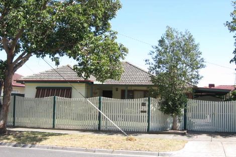 25 Delmont Ave, Altona, VIC 3018