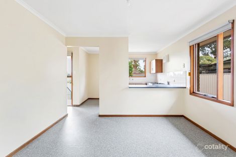 Property photo of 8 Arnhem Crescent Hackham West SA 5163