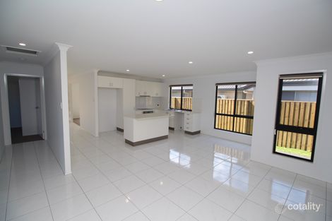 Property photo of 5 Miamax Place Logan Reserve QLD 4133