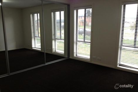 Property photo of 1/169 Oodgeroo Avenue Franklin ACT 2913