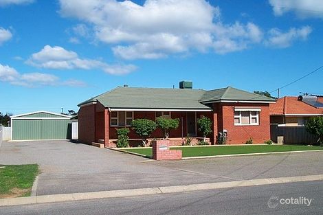 232 Third St, Wonthella, WA 6530