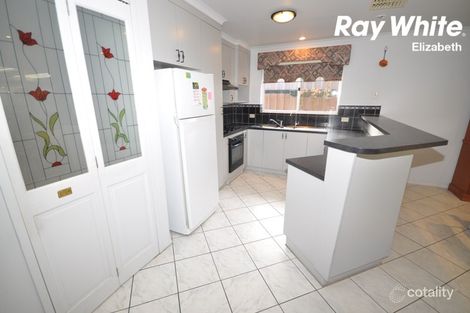 Property photo of 30 Tea Tree Drive Craigmore SA 5114