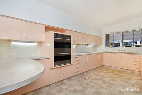 Property photo of 28 Walter Crescent Banora Point NSW 2486