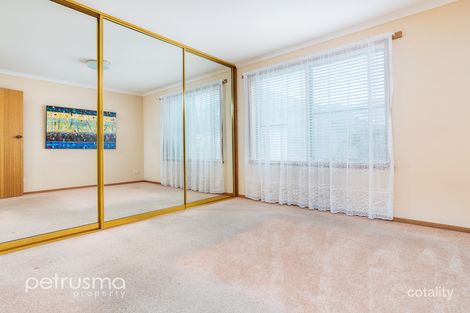 Property photo of 2/7 Cyrus Court Rose Bay TAS 7015