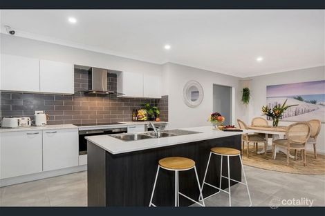 Property photo of 11 Pallara Avenue Pallara QLD 4110
