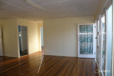 Property photo of 17 Fraser Street Dunwich QLD 4183