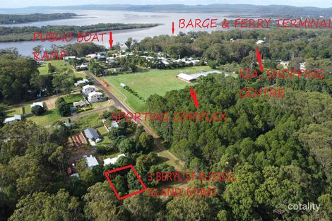 3 Beryl St, Russell Island, QLD 4184