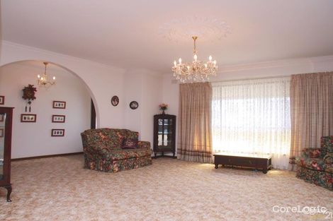 Property photo of 3 Chestnut Place Hackham West SA 5163