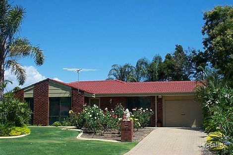 8 Eltham Pl, Kingsley, WA 6026