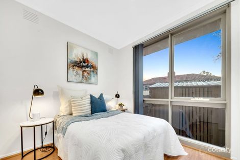 Property photo of 4 Heathmere Crescent Endeavour Hills VIC 3802
