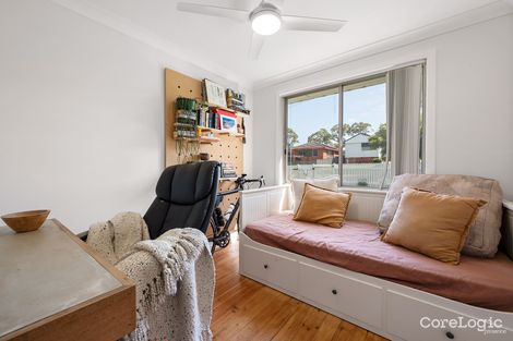 Property photo of 1 Lyndel Parade Shortland NSW 2307