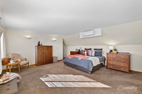 Property photo of 39 Kia-Ora Parade Ferntree Gully VIC 3156