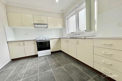 Property photo of 2/6 Clifford Crescent Ingleburn NSW 2565
