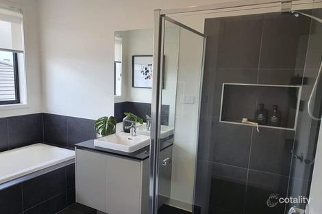 Property photo of 50 Viola Circuit Clyde VIC 3978