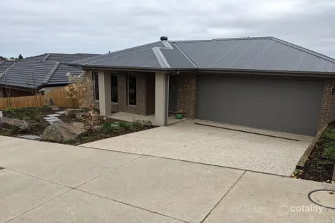 Property photo of 11 Lapin Grove Wandana Heights VIC 3216
