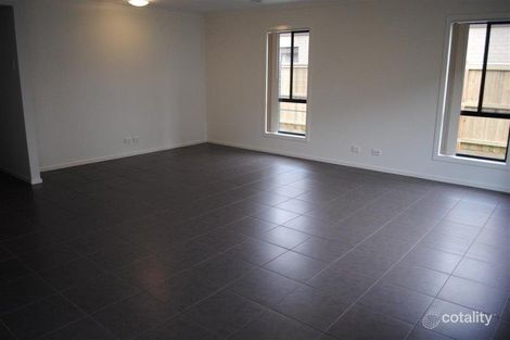 Property photo of 182 Haze Drive Point Cook VIC 3030