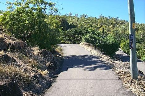 63 William St, West End, QLD 4810