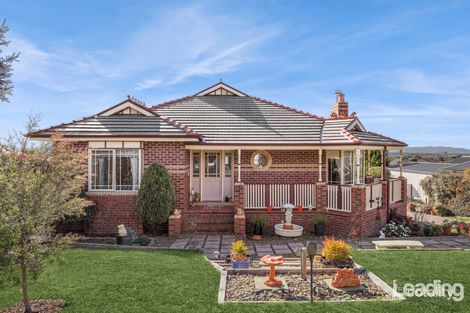 Property photo of 1 Kurung Court East Gisborne VIC 3437