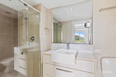 Property photo of 1402/12-14 Executive Drive Burleigh Waters QLD 4220