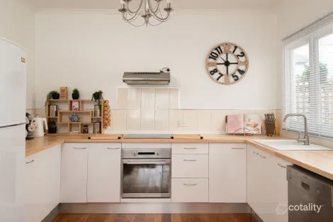 Property photo of 19 Esplanade Beauty Point TAS 7270