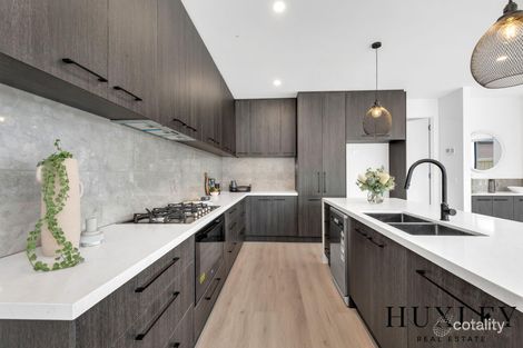 Property photo of 40 Malone Circuit Deanside VIC 3336