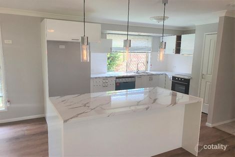 16 Cook St, Forest Lake, QLD 4078