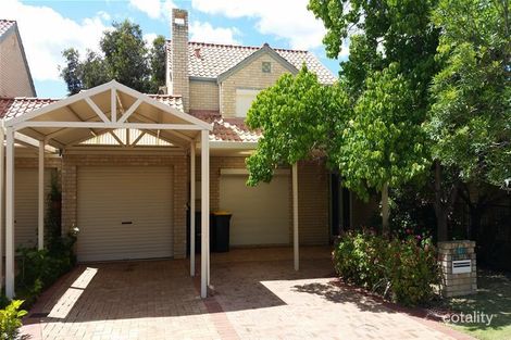 67 Lakefront Cir, The Vines, WA 6069