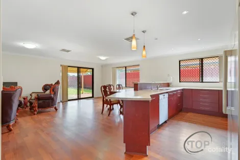 Property photo of 2 Epping Mews Willetton WA 6155