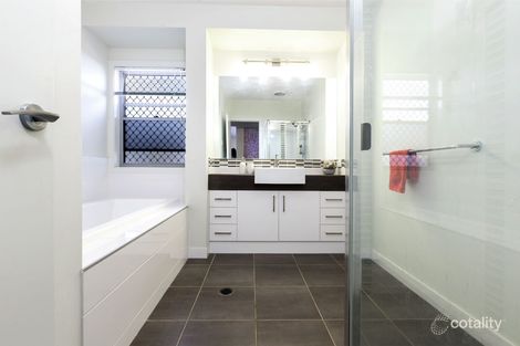 Property photo of 5 Steamview Court Burpengary QLD 4505