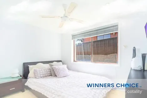 Property photo of 5 Niger Place Kearns NSW 2558