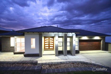 12 Osterley St, Bourkelands, NSW 2650