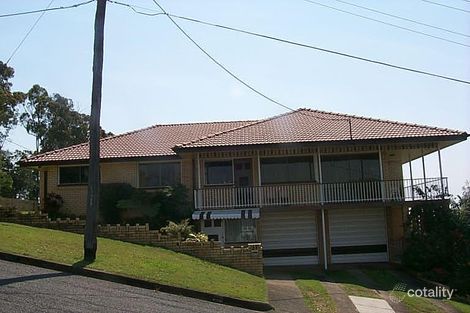 27 Barton St, Holland Park West, QLD 4121