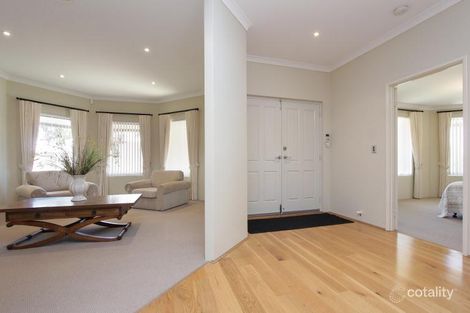 Property photo of 4 Brigalow Bend Ellenbrook WA 6069